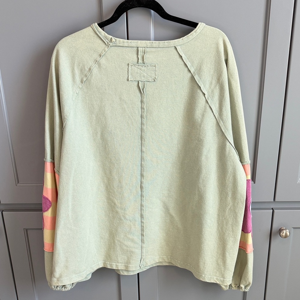 Easel Sage Green Flower Patch Long Sleeve Top  Large - Picture 5 of 5
